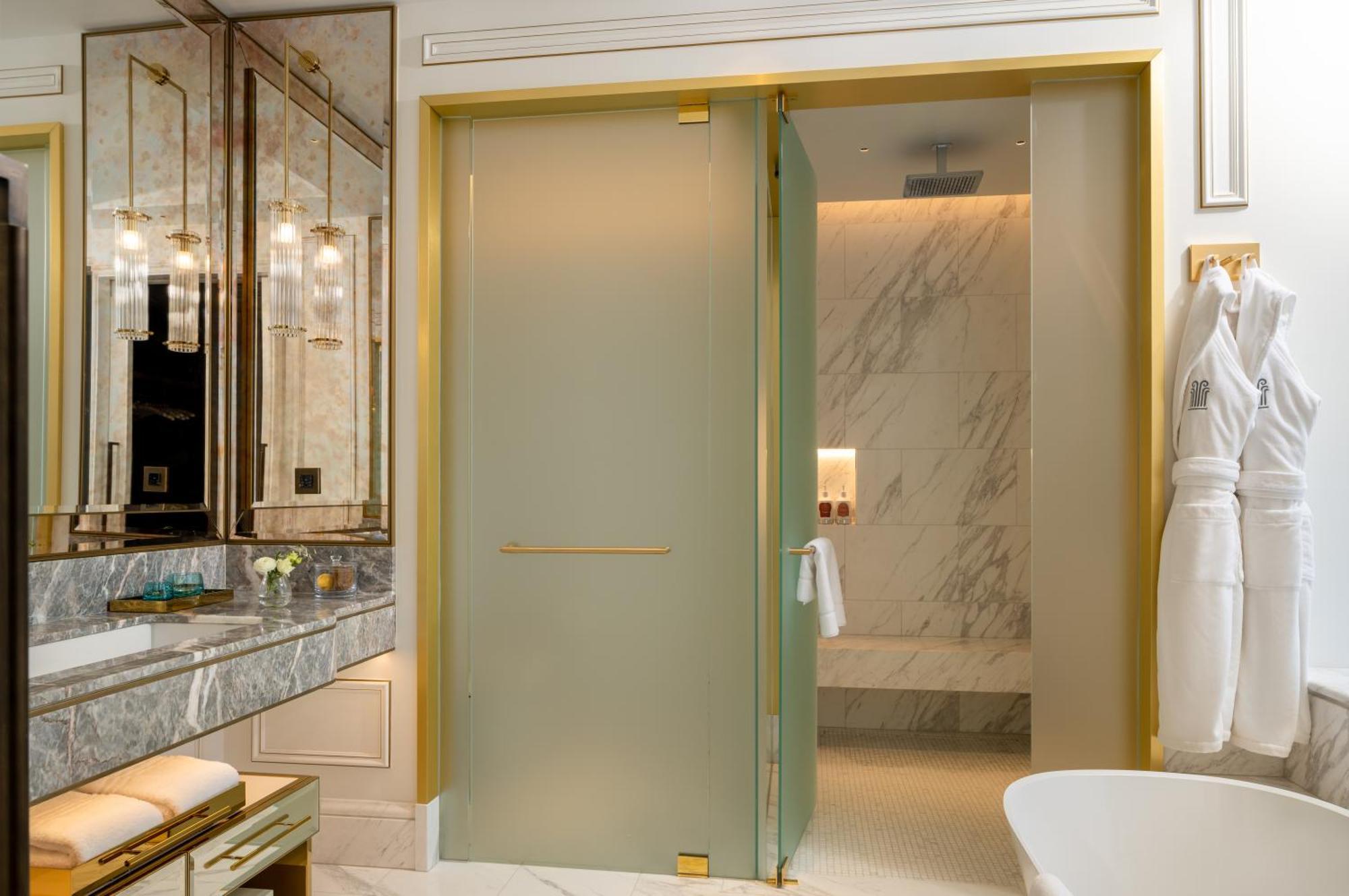 Corinthia Grand Hotel Du Boulevard Bucharest Exterior photo